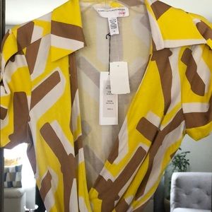 Diane Von Furstenberg wrap shirt vintage look